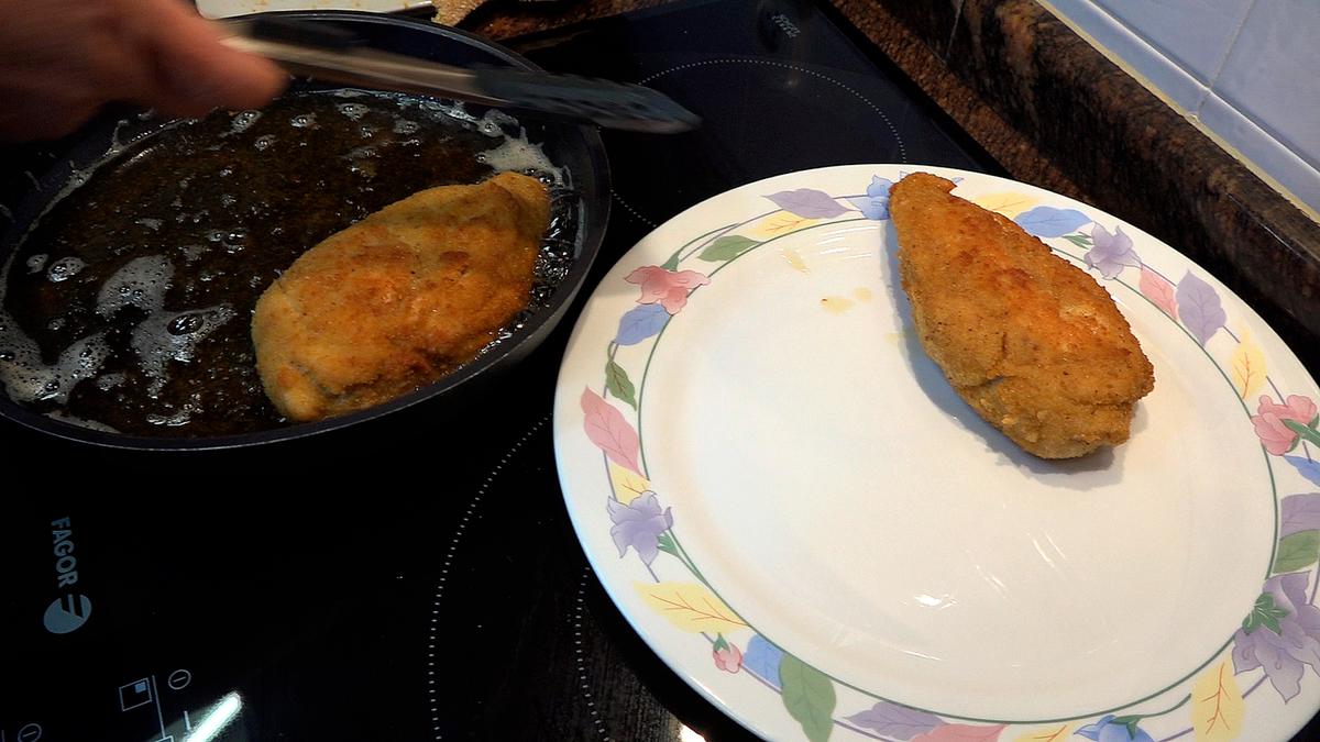 PECHUGAS DE POLLO A LA NAPOLITANA - Loli Domínguez - Foto 7