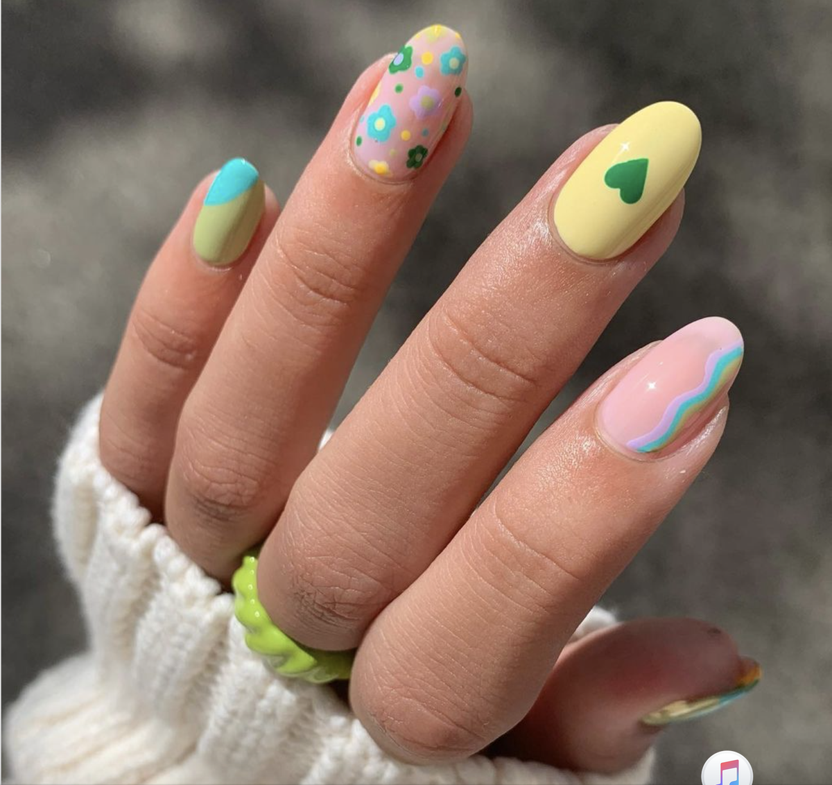 2022 nail trends