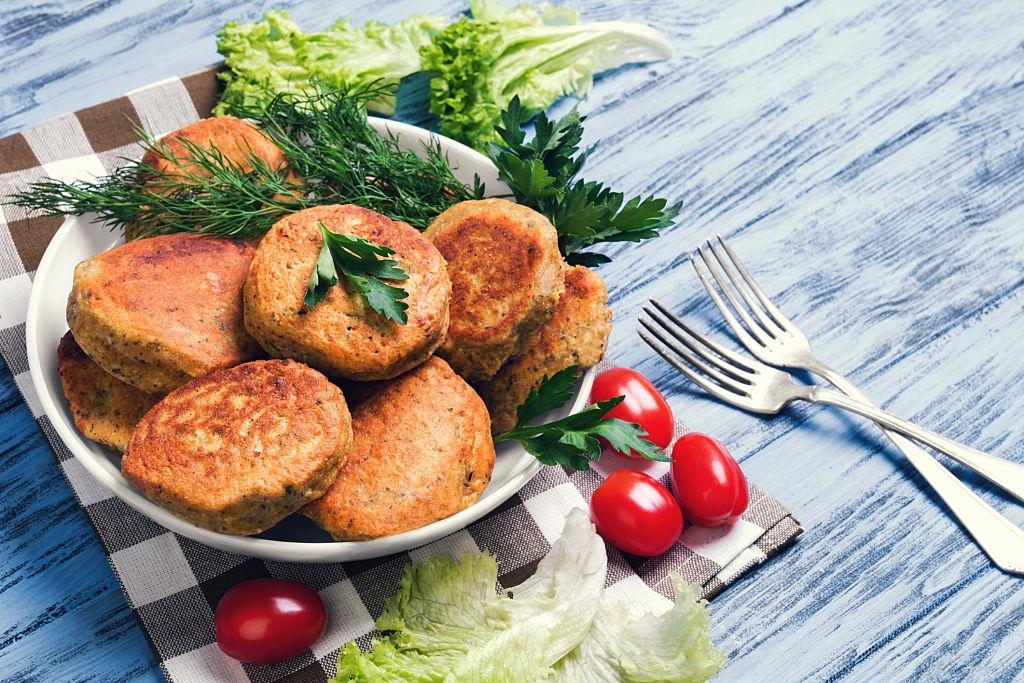Falafel de cacahuetes para bebés