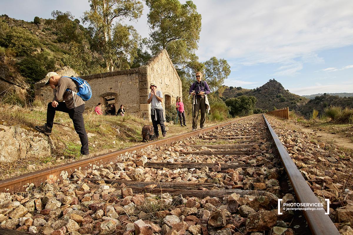 Antiguo edificio junto a las vías del tren. Camino de Hierro. Arribes del Duero. Salamanca. Castilla y León. España. © Javier Prieto Gallego