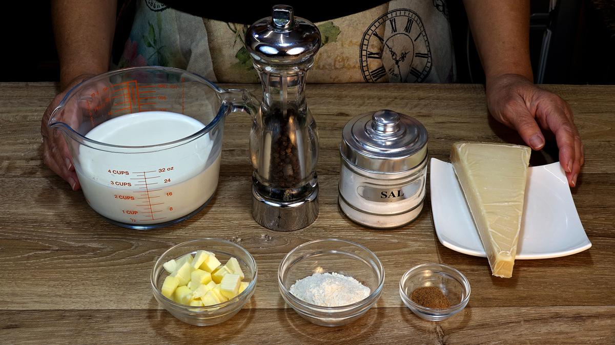 CREPES RELLENOS DE POLLO Y CHAMPIÑONES CON BECHAMEL, MUY TIERNOS Y JUGOSOS - Loli Domínguez - Foto 14