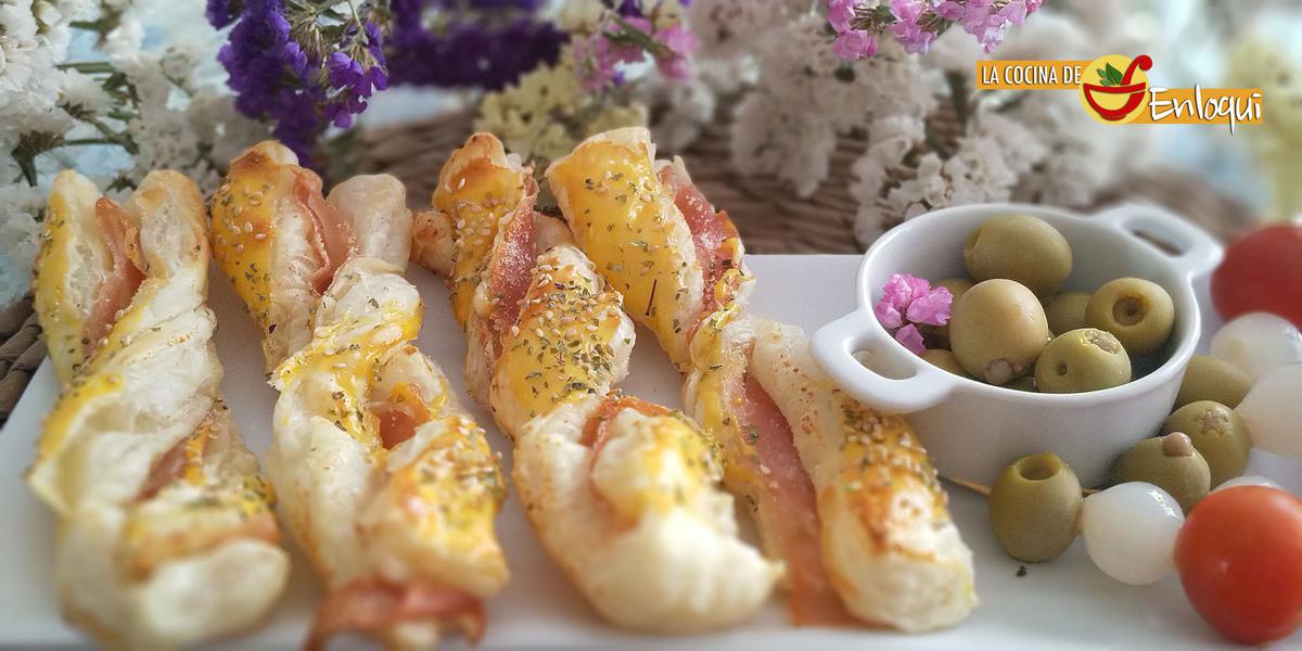Palitos de hojaldre con jamón