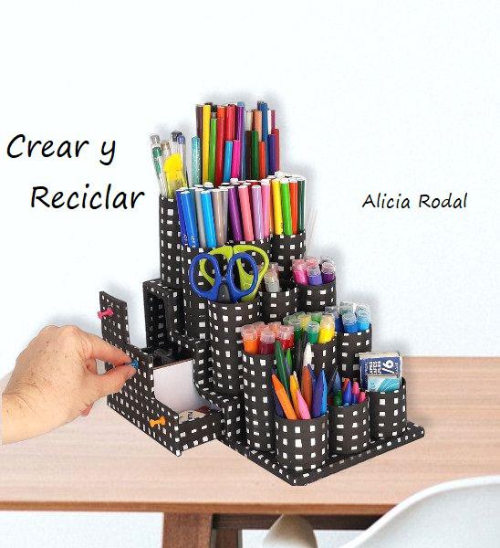 Enseñar a nuestros hijos desde muy pequeños a hacer manualidades es motivar su imaginación y creatividad, y si además lo hacemos con materiales reciclados mucho mejor, ya que de esta forma también le estamos enseñando a reutilizar para cuidar de nuestro hermoso planeta.