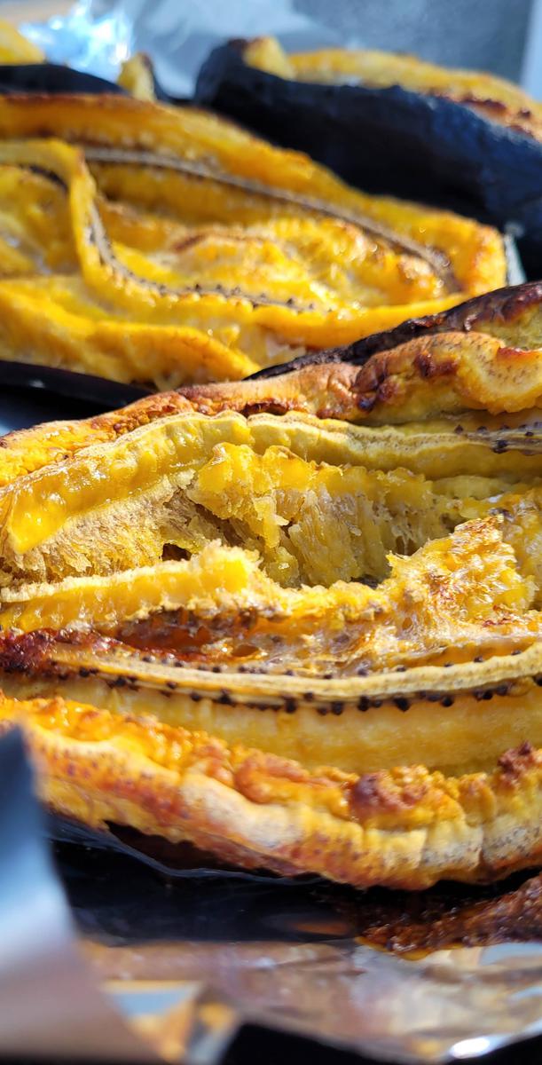 plátano macho maduro al horno 