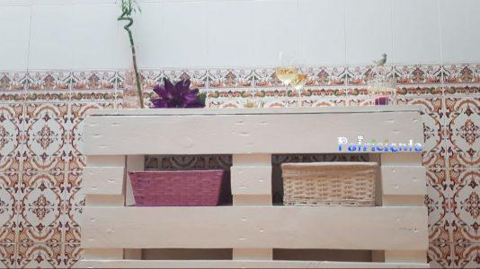 Mesa exterior con palets