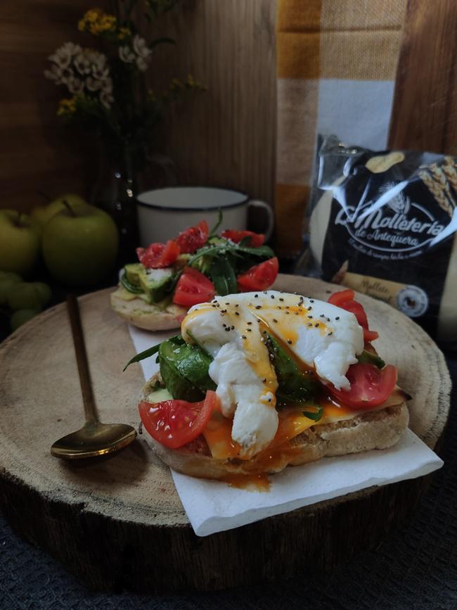 Cómo hacer el mejor desayuno con los molletes de Antequera
