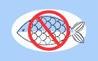 ¿Qué pienso puedo utilizar si mi perro tiene alergia al pescado?