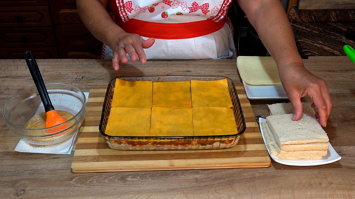 PASTEL SALADO CON POLLO, JAMÓN Y QUESO, RECETA FÁCIL - Loli Domínguez - Foto 11