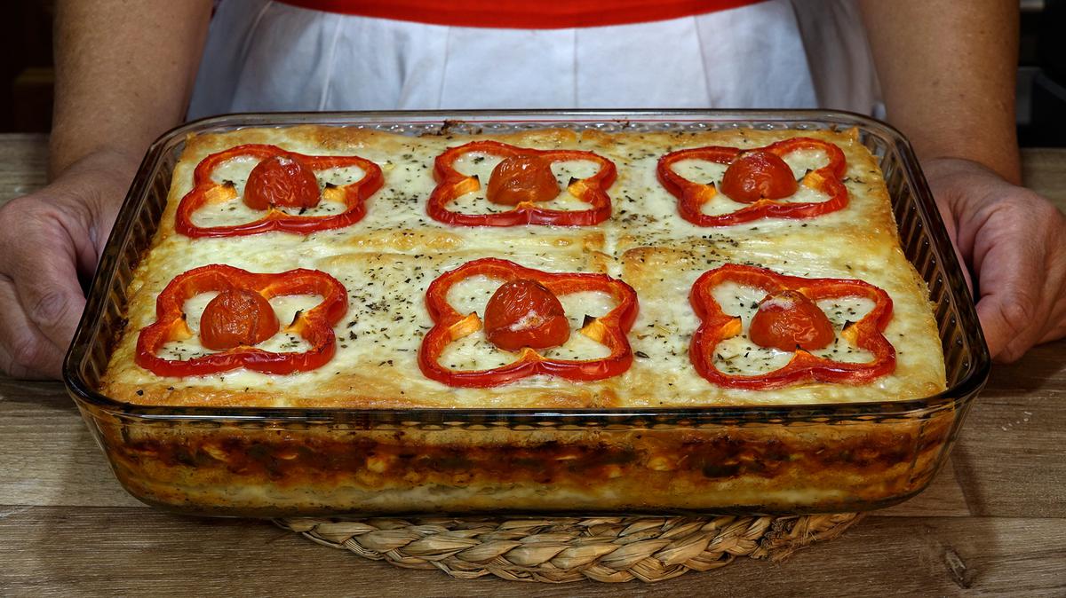 PASTEL SALADO CON POLLO, JAMÓN Y QUESO, RECETA FÁCIL - Loli Domínguez - Foto 14