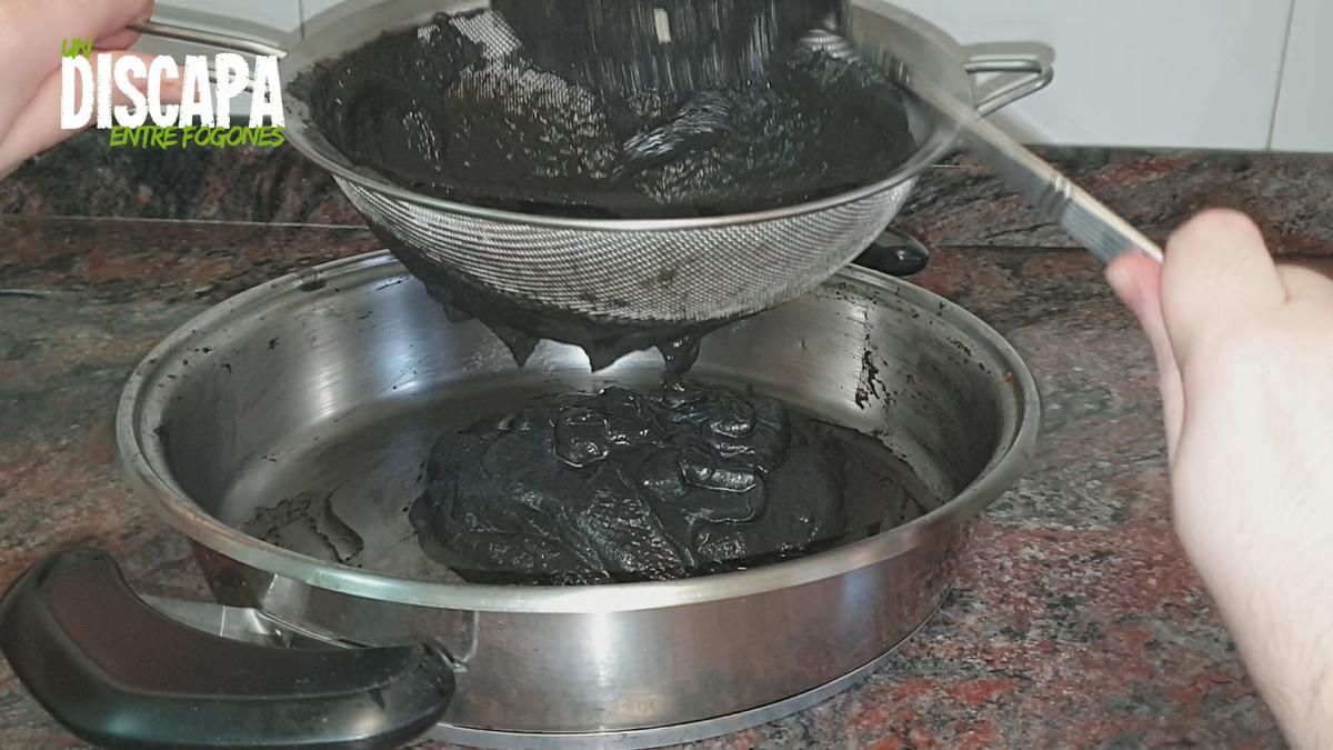 Clafoutis de fresas - Paso 1 - Un Discapa Entre Fogones