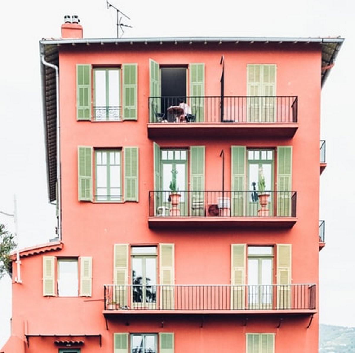 Pintar la fachada a tono con la temporada veraniega 2022 1