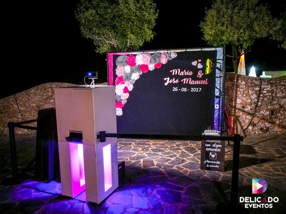 Fotomatón para bodas Huelva - DELICADO EVENTOS