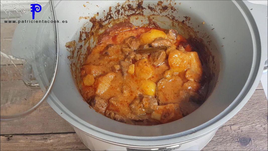 Guiso de ternera en olla de cocción lenta Patricienta Cook