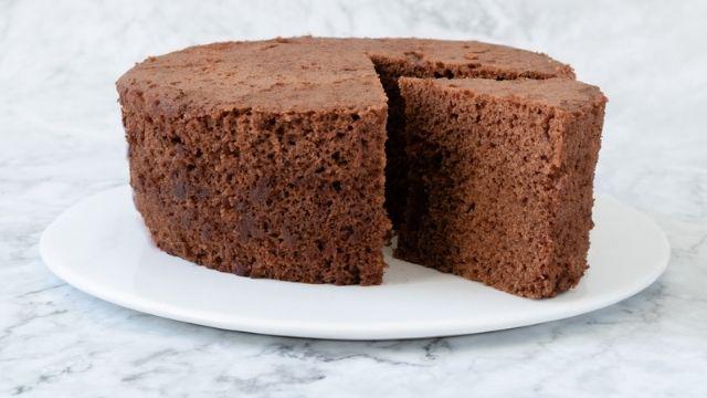 Bizcocho de chocolate en microondas