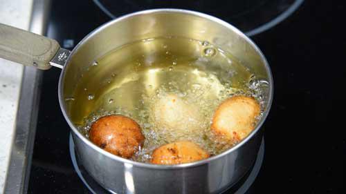 freir los buñuelos de yogur