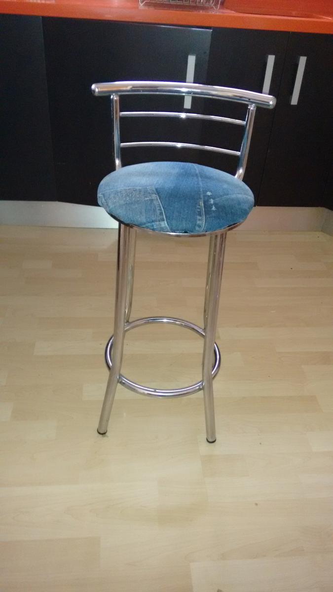 Tapizar una silla o banqueta redonda