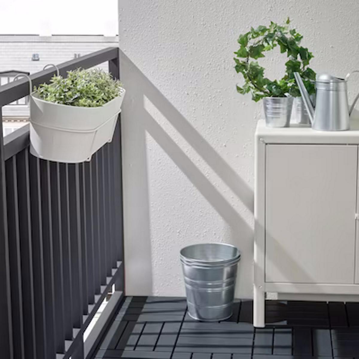 Maceteros y plantas artificiales de Ikea para embellecer interiores esta primavera 1