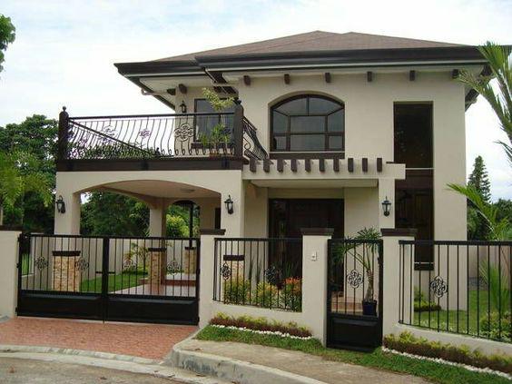 Casas coloniales de dos pisos