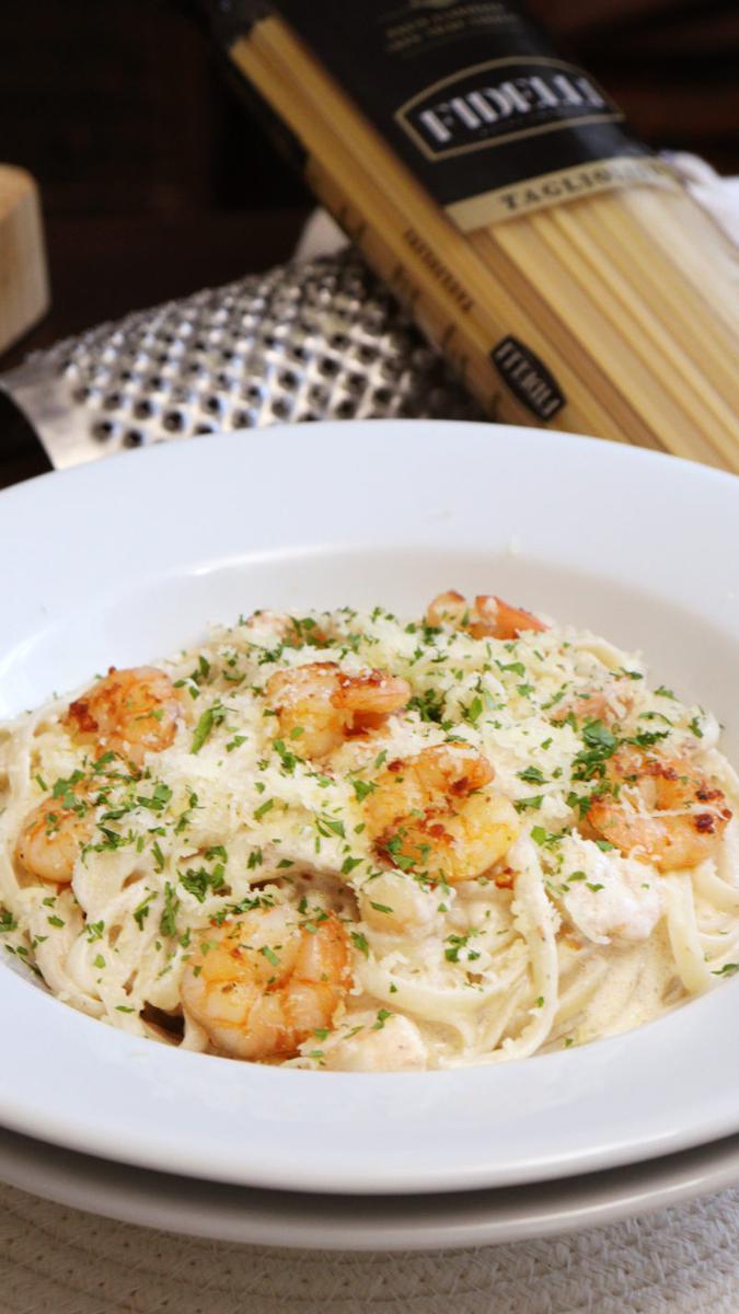 pasta alfredo camaron crema