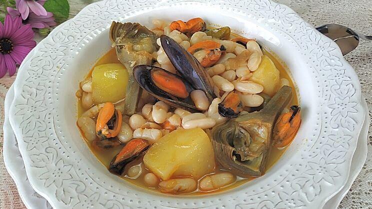 Alubias blancas con mejillones