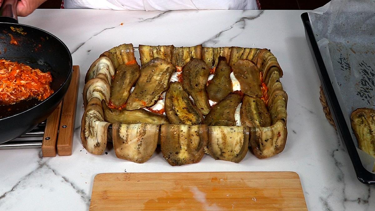 PASTEL DE BERENJENAS Y POLLO, ESTA RECETA ADEMÁS DE SER MUY SALUDABLE ESTA DELICIOSA - Loli Domínguez - Foto 14