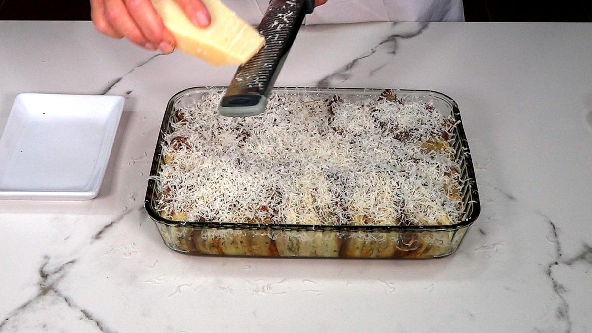 PASTEL DE BERENJENAS Y POLLO, ESTA RECETA ADEMÁS DE SER MUY SALUDABLE ESTA DELICIOSA - Loli Domínguez - Foto 17