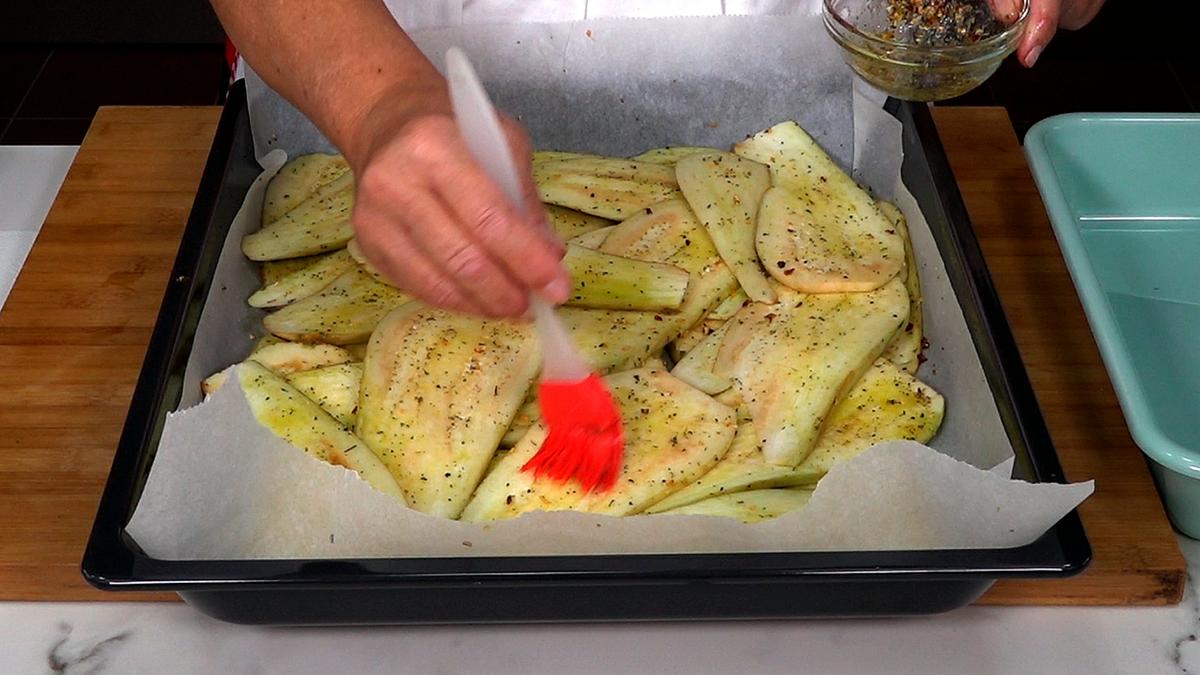 PASTEL DE BERENJENAS Y POLLO, ESTA RECETA ADEMÁS DE SER MUY SALUDABLE ESTA DELICIOSA - Loli Domínguez - Foto 5
