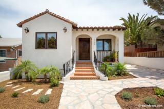 Casas pequeñas con techo de teja