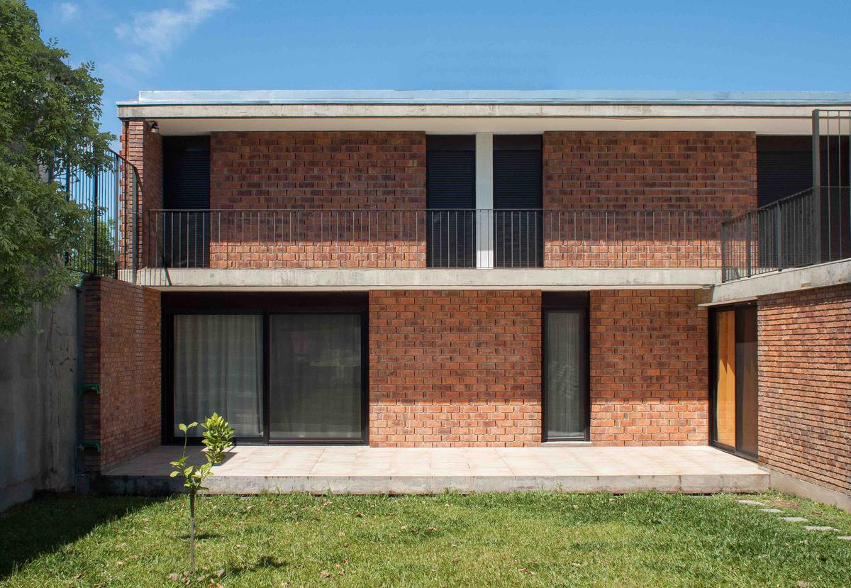 Casas de cemento y ladrillo