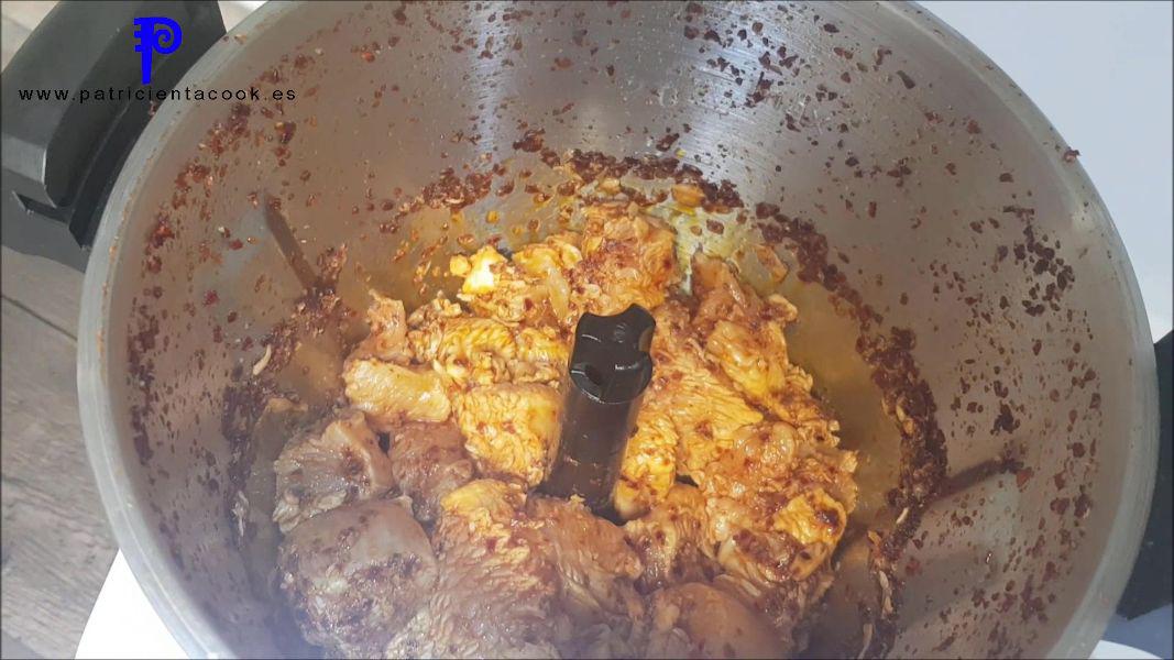 Arroz con Pollo y ñoras en robot de cocina Trending Cooking (1)