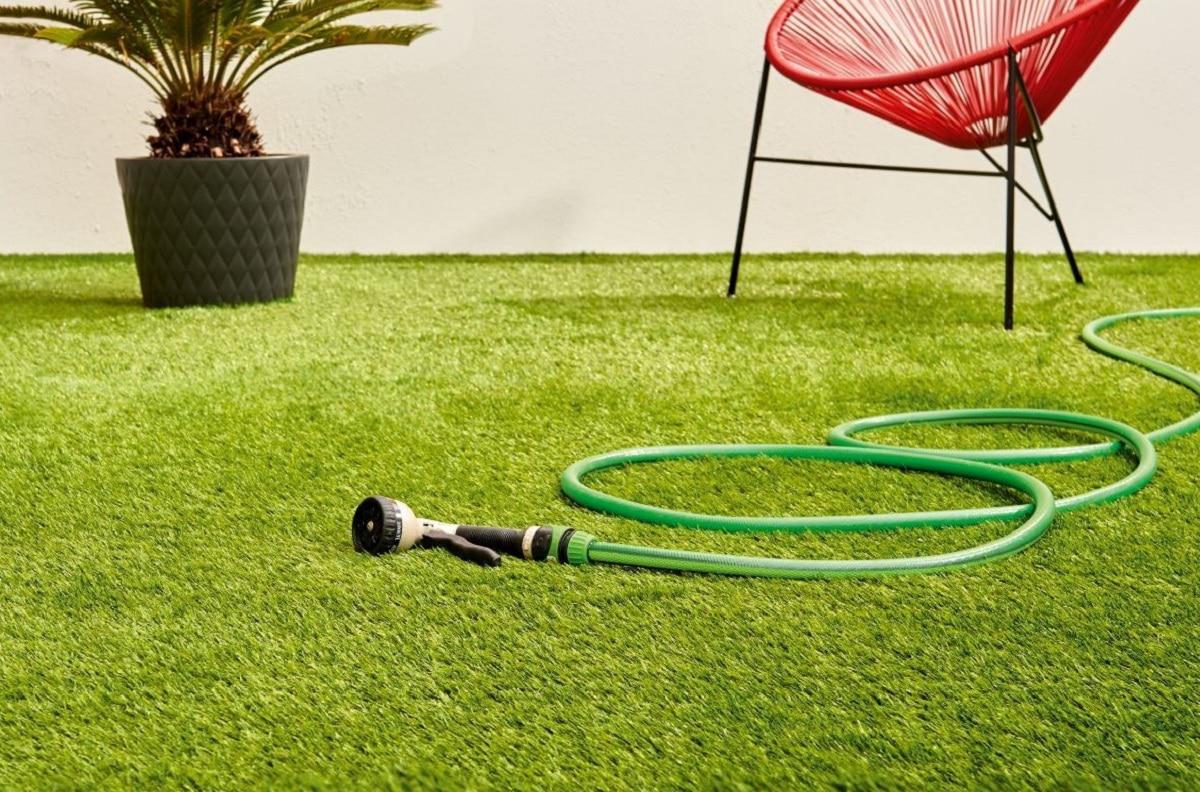 riego-cesped-natural