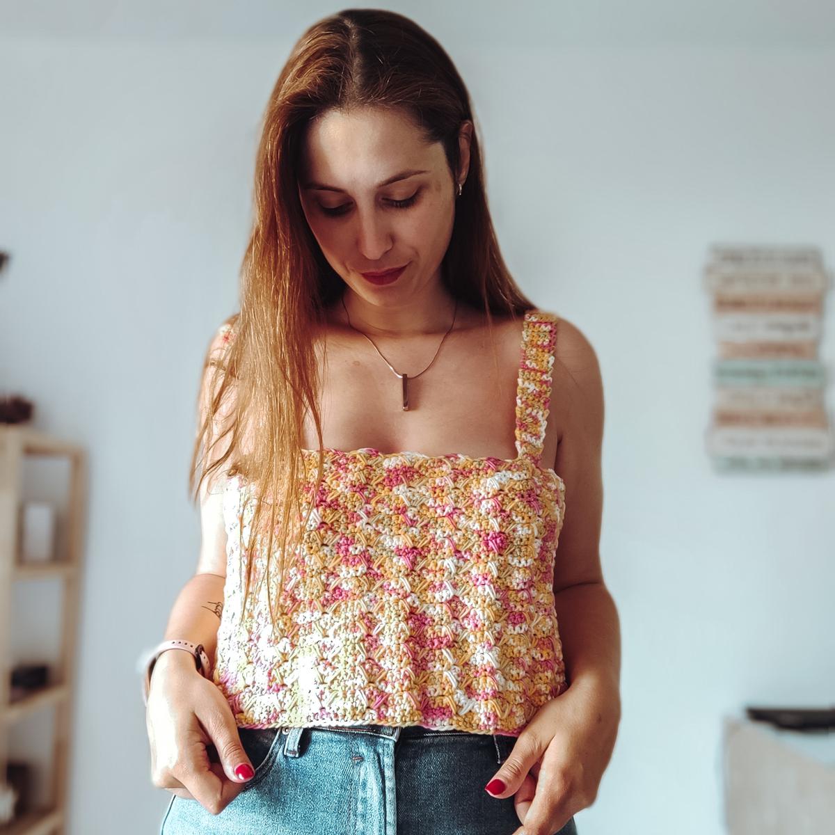 Top tejido a crochet