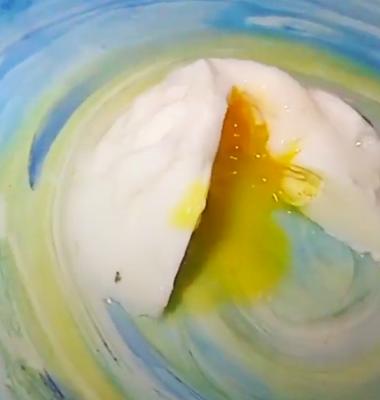 Cómo hacer un huevo poché en microondas - Receta fácil, rápida y