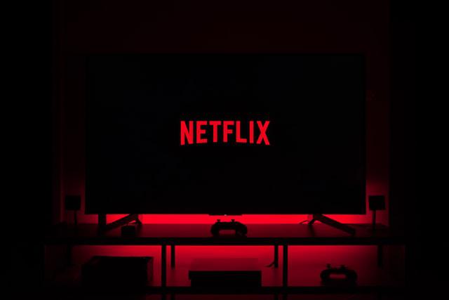 ¿Cómo funcionará la membresía con publicidad que implementará Netflix?
