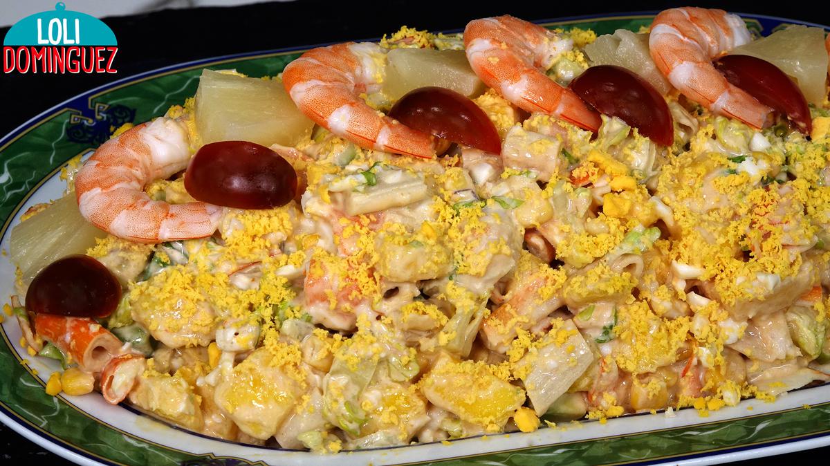 ENSALADILLA TROPICAL CON GAMBAS O CAMARONES. Una receta fácil, rendidora y deliciosa, ideal para cualquier día de fiesta o simplemente cuando queramos comer una ensaladilla riquísima, fresca y con una combinación de sabores que la hace irresistible.