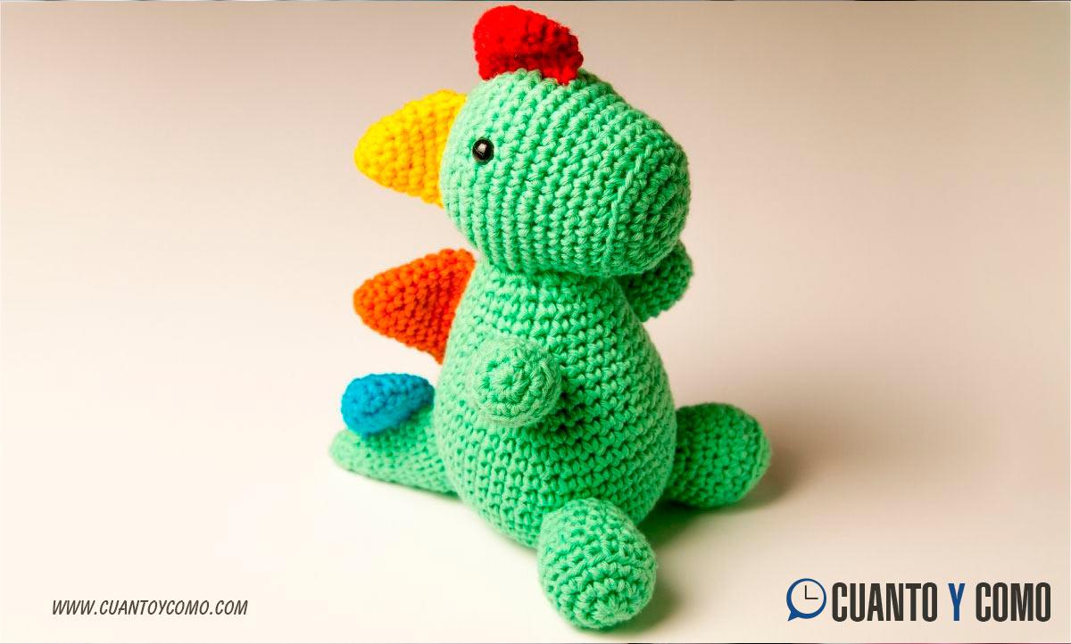dinosaurio amigurumi