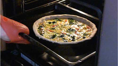 hornear la quiche de verduras