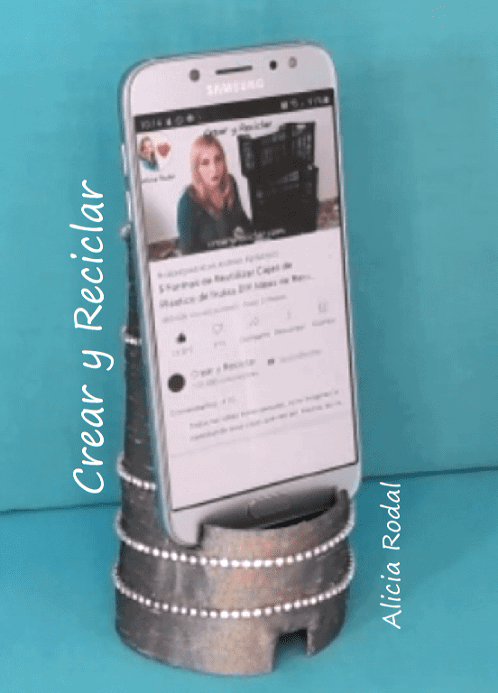 Sabias que hay maneras super fáciles de reutilizar los rollos de cartón del papel higiénico. Te enseño 15 ejemplos diferentes de ideas de reciclaje creativo. DIY