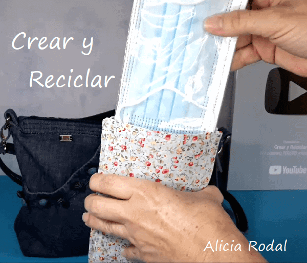 Sabias que hay maneras super fáciles de reutilizar los rollos de cartón del papel higiénico. Te enseño 15 ejemplos diferentes de ideas de reciclaje creativo. DIY