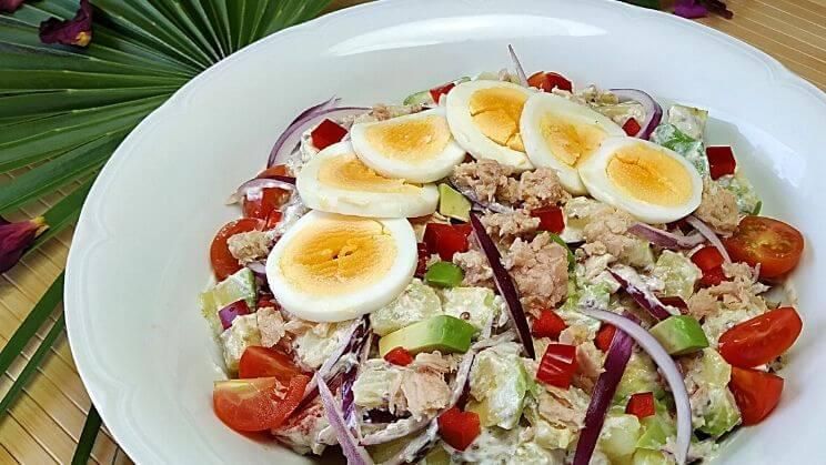 Ensalada de patata y aguacate