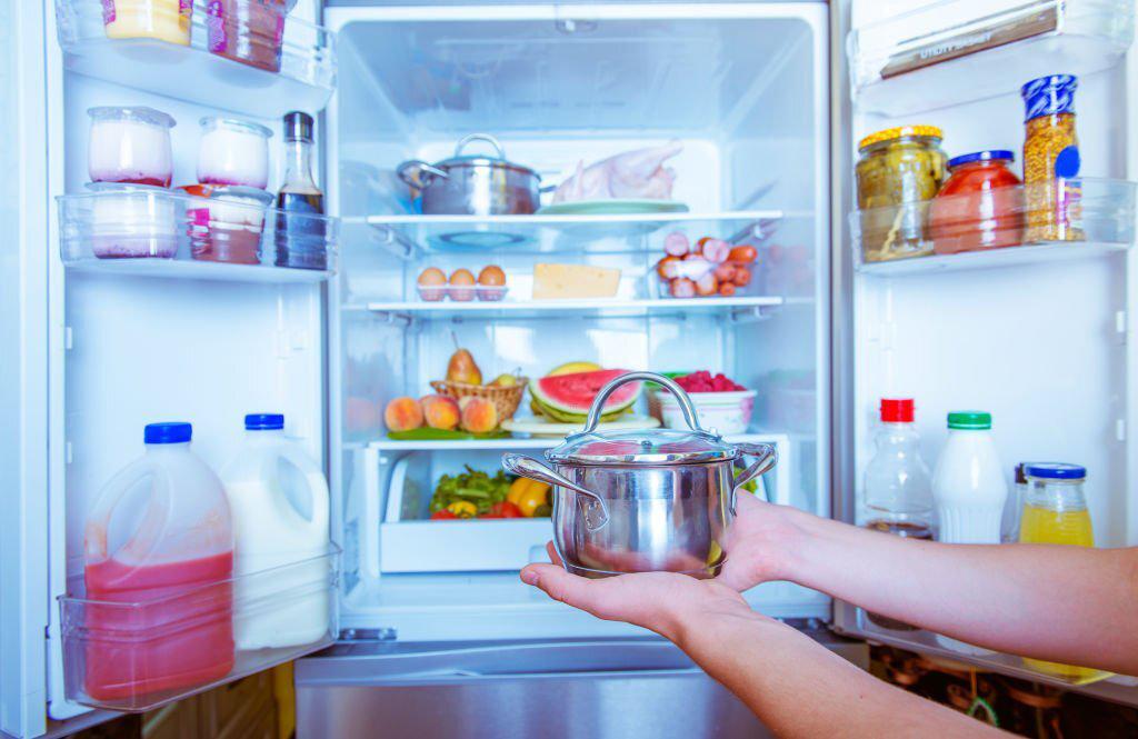 Cómo mantener el frigorífico ordenado y limpio