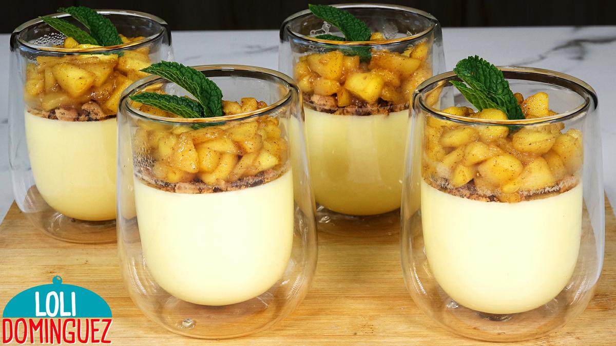 POSTRE FÁCIL CON MANZANA QUE QUERRÁS COMER SIEMPRE. Esta receta está más que deliciosa, queda una crema suave y esponjosa con el plus que le aporta de sabor y textura la guarnición de manzana caramelizada y el crujiente de galletas