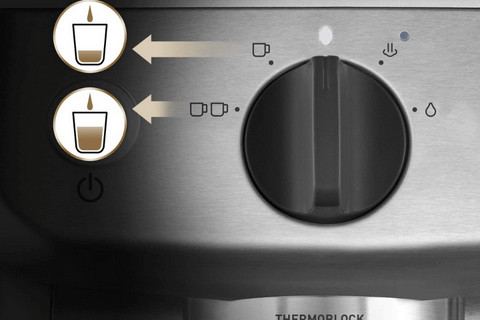 Características cafetera: panel táctil fácil de usar