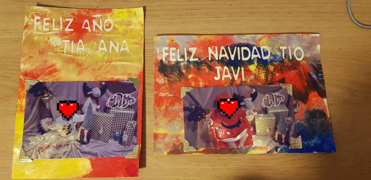 Postal pintada por bebés