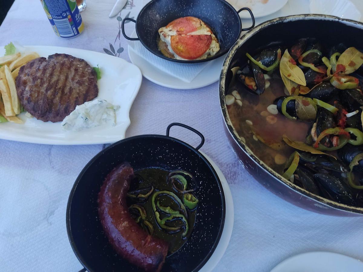 donde comer en ksamil