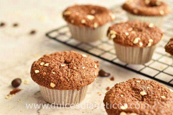 Magdalenas de avena y chocolate saludables