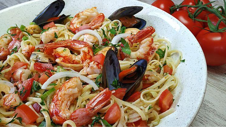 Ensalada de tallarines frios