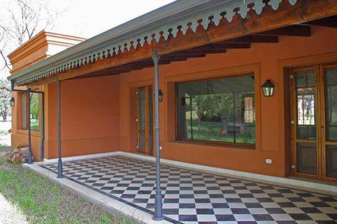 Casas con techo de chapa