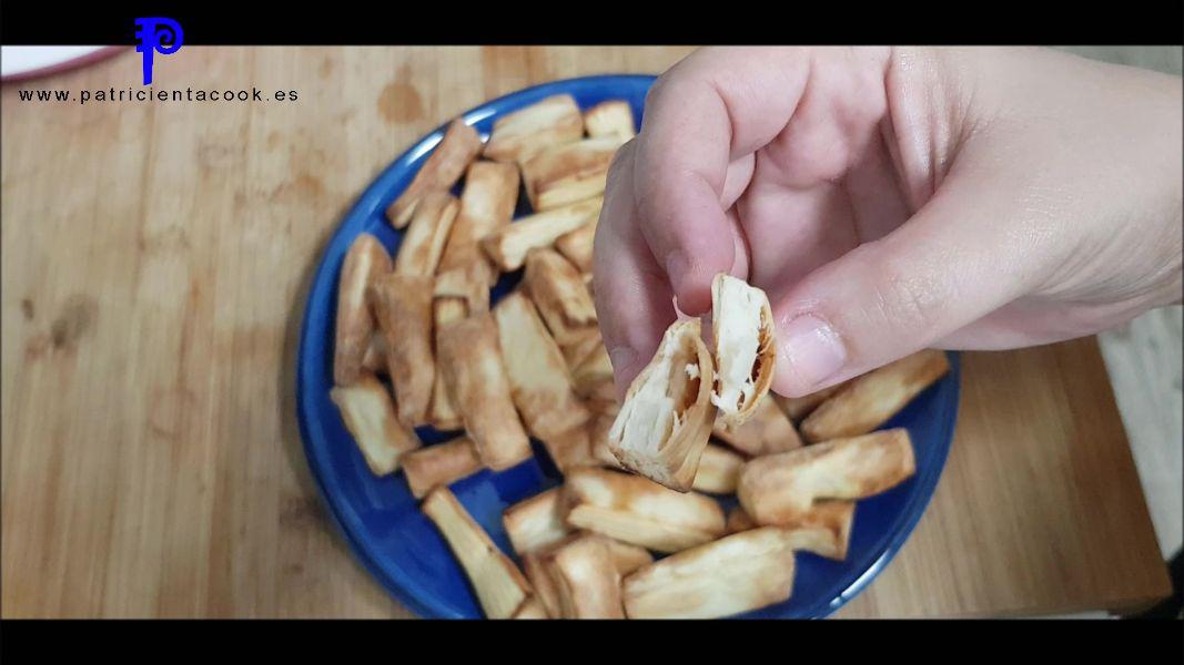 Yuca en freidora de aire sin cocer. Patricienta Cook.