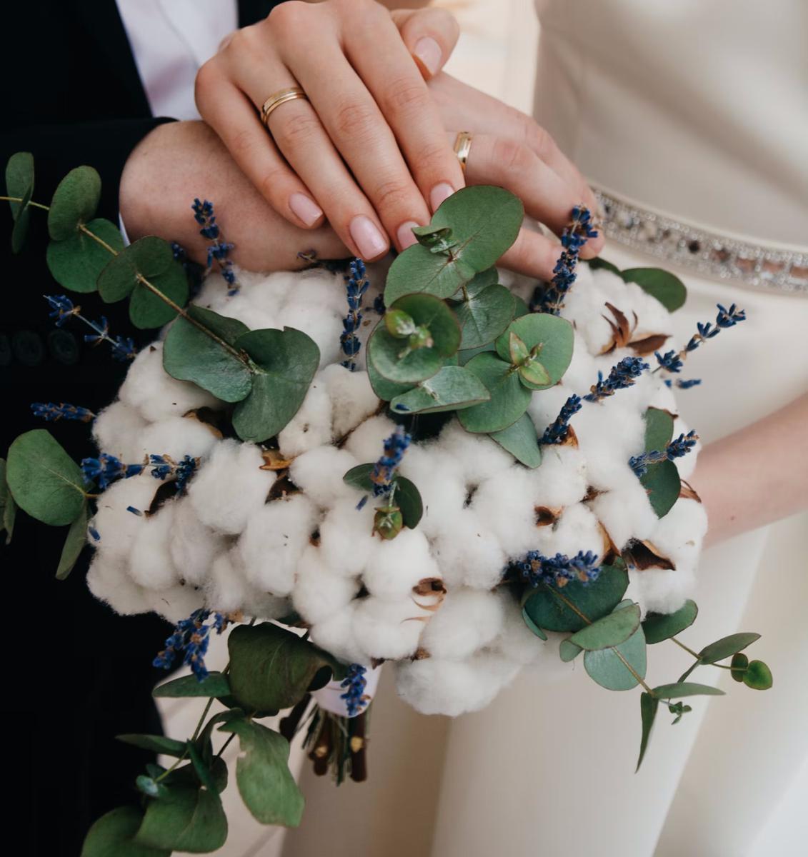 4 clases de flores que siempre triunfan en los ramos de novia de otoño 4